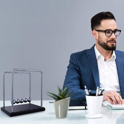 Véritable Pendule de Newton - Objet Scientifique - Science Labs