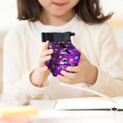 Cube Infini 3D Astronaute - Objet Anti Stress - Science Labs