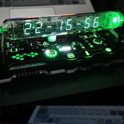 Horloge Afficheur Nixie VFD - Objet Scientifique - Science Labs