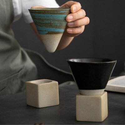 Tasse à Café Original en Forme de Cône - Art de la table Scientifique