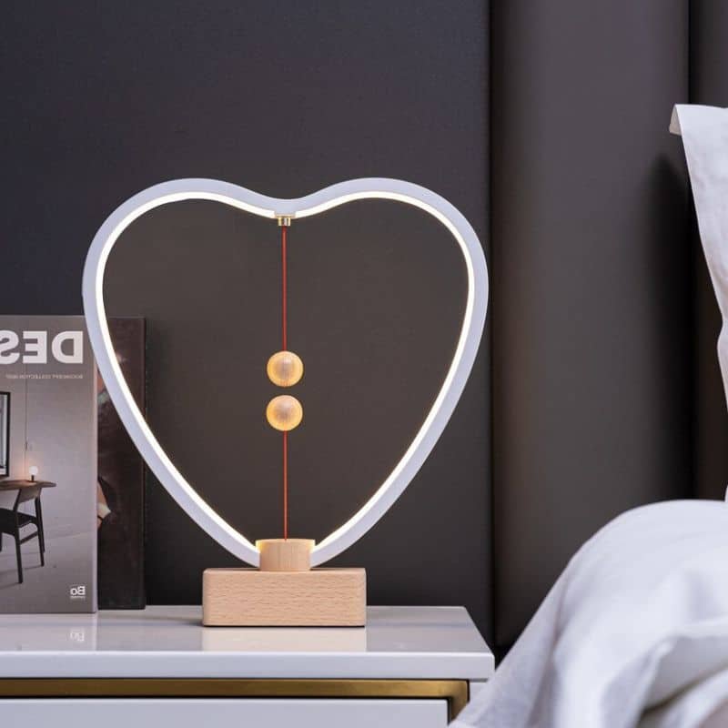Two Magnetic Spheres Lamp