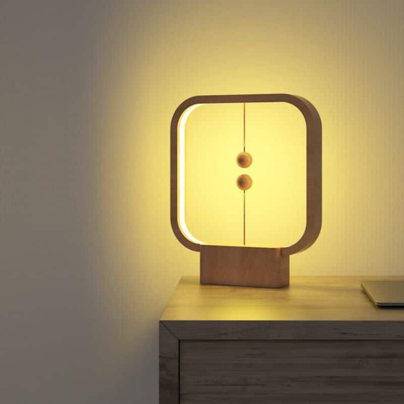 Heng Magnetic Lamp
