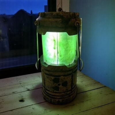 Radioactive Reactor Lamp