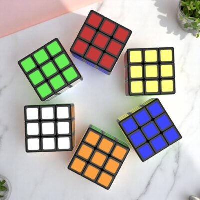 Mini Rubik's cube